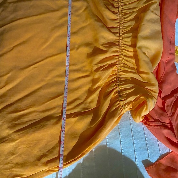 BCBGeneration Short Summer Dress Coral & Orange NWT Medium - Picture 11 of 11